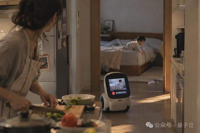 前华为小艺大模型负责人唐都钰创业，观行数智押注主动式物理AI
